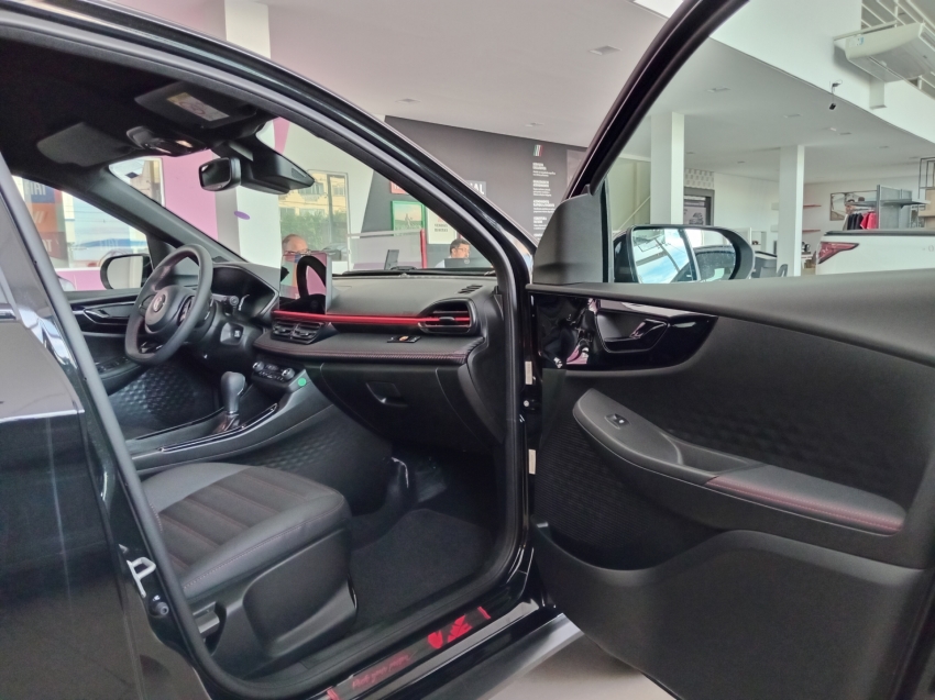 pulse abarth 1.3t 270 flex at pulse abarth 1.3t 270 flex at