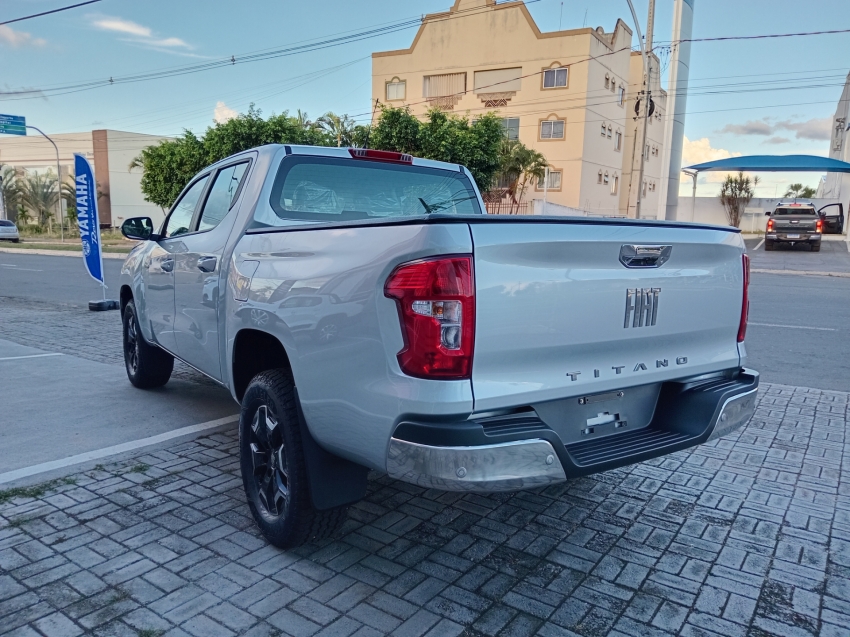 titano volcano 2.2t diesel 4x4 at titano volcano 2.2t diesel 4x4 at