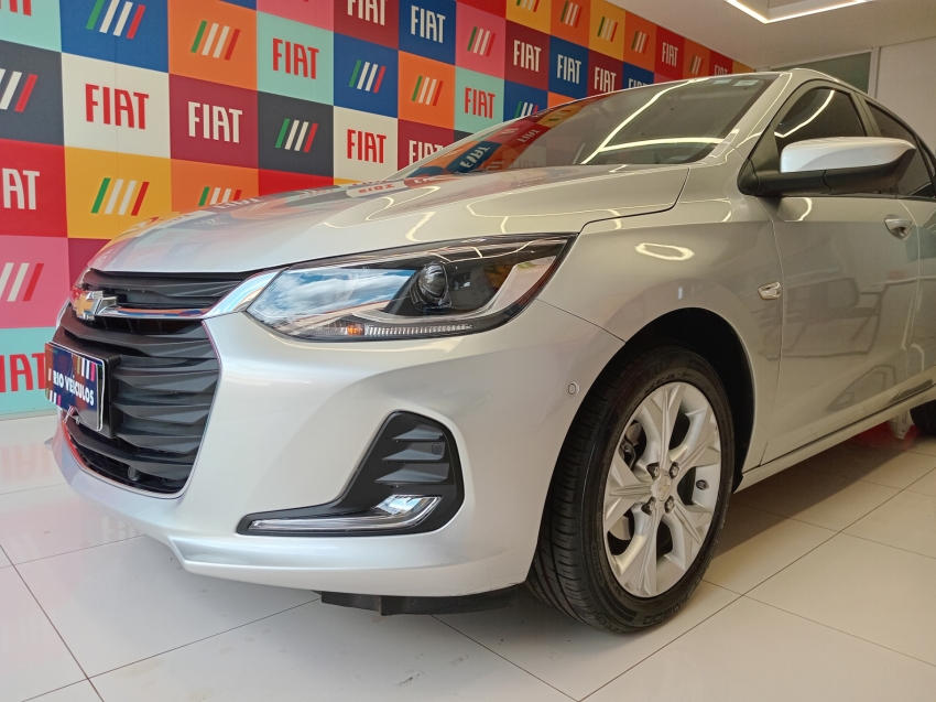 onix sedan plus premium 1.0t flex at