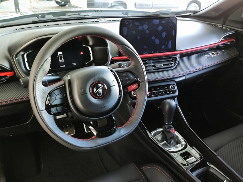 fastback abarth 1.3 turbo 270 flex at fastback abarth 1.3 turbo 270 flex at