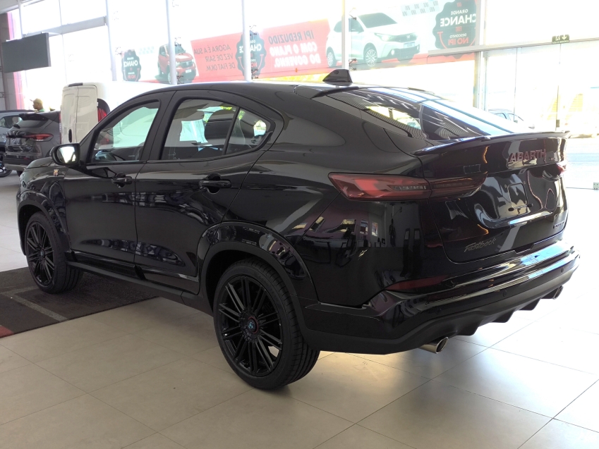 fastback abarth 1.3 turbo 270 flex at fastback abarth 1.3 turbo 270 flex at