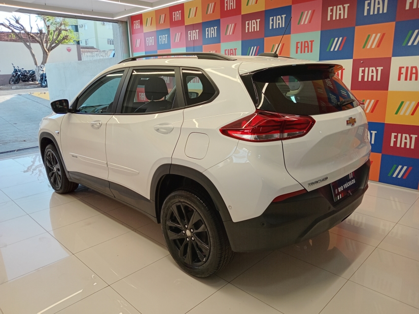 tracker 1.0t flex ltz at4