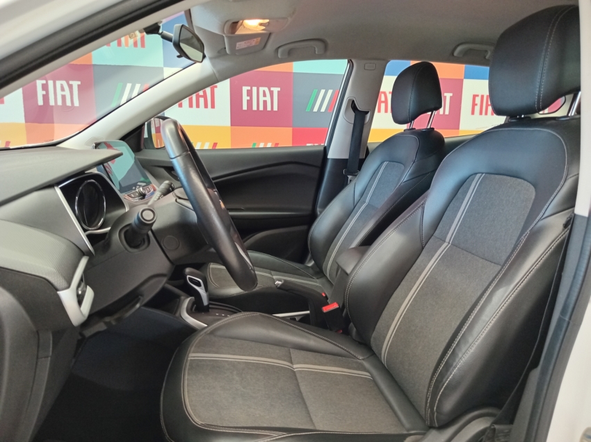 tracker 1.0t flex ltz at9