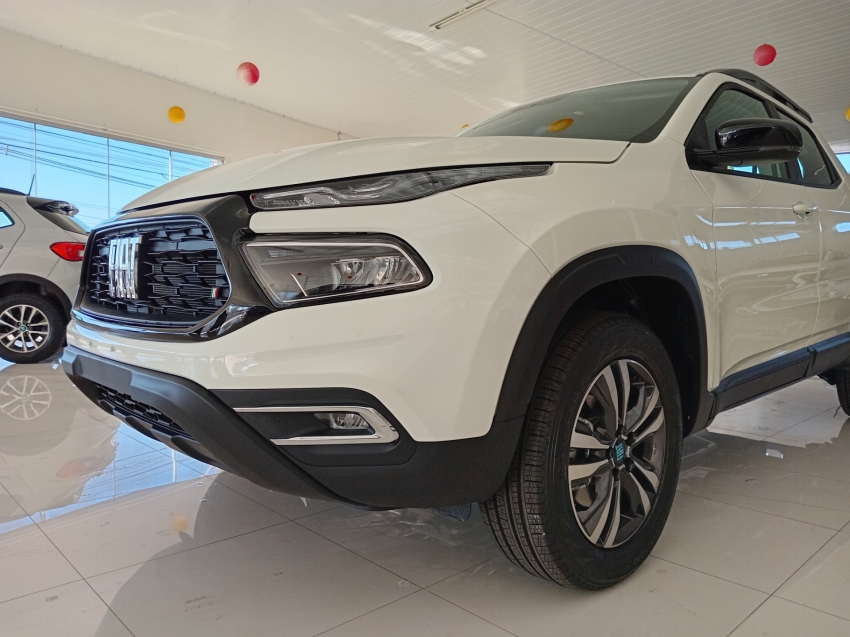 toro freedom 1.3 turbo 270 flex at63