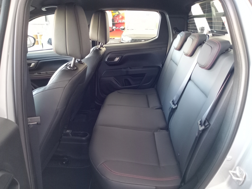 strada ultra cd 1.0t 200 flex at12