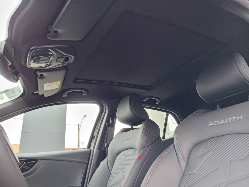 pulse abarth 1.3t 270 flex at11