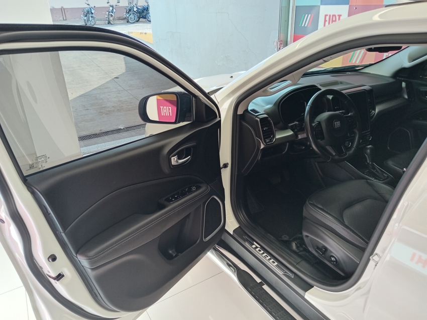 toro volcano 2.0t diesel 4wd at11