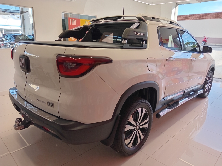 toro volcano 2.0t diesel 4wd at7