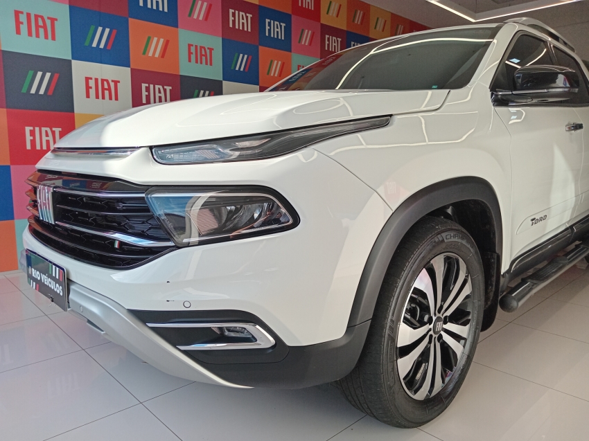 toro volcano 2.0t diesel 4wd at3