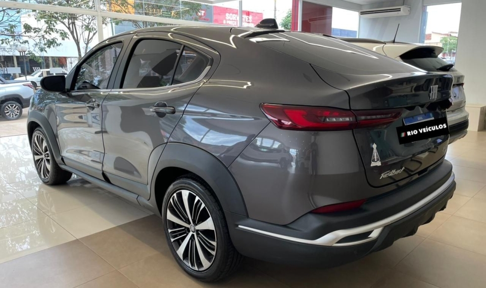 fiat fastback 1.0 turbo 200 flex audace cvt 4p automatico 20232