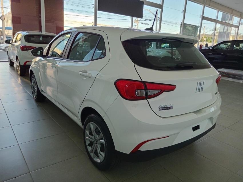 fiat argo 1.3 firefly flex drive cvt 4p automatico 20263