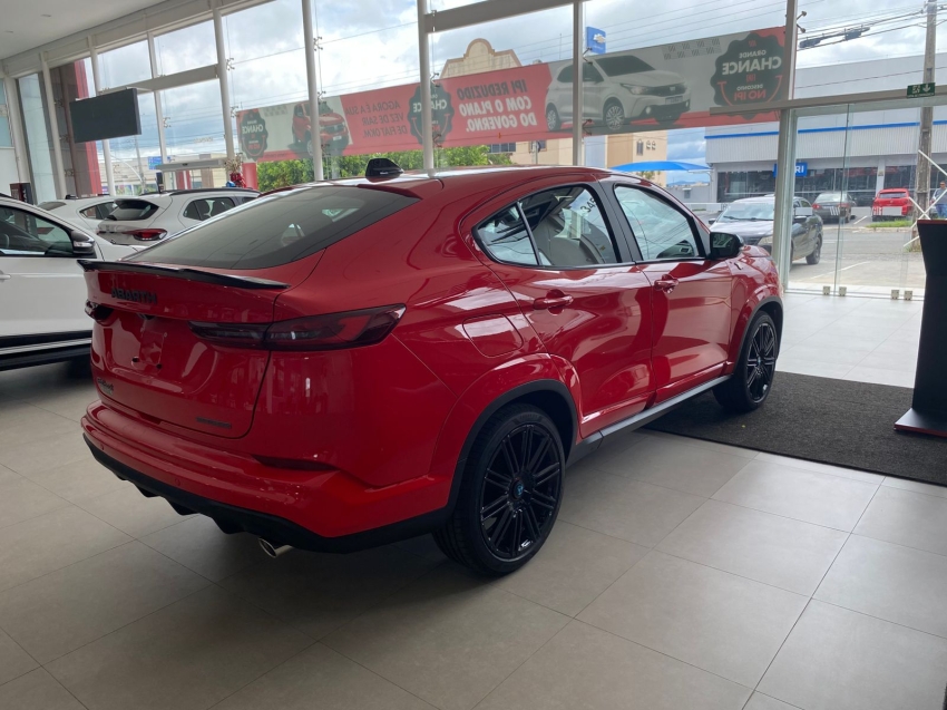 fiat fastback 1.3 turbo 270 flex abarth at6 4p automatico 20269