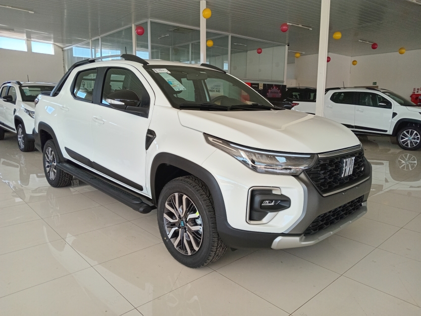 fiat strada 1.0 turbo 200 flex ranch cd cvt 4p automatico 2026