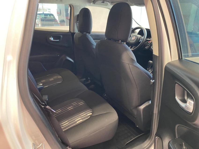 fiat toro 1.8 16v evo flex freedom at6 4p automatico 201711