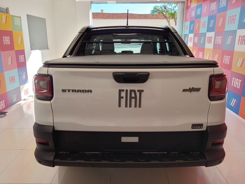 fiat strada 1.0 turbo 200 flex ultra cd cvt 4p automatico 20266