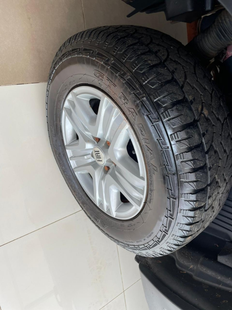 fiat toro 2.0 16v turbo diesel endurance 4wd at9 4p automatico 20229