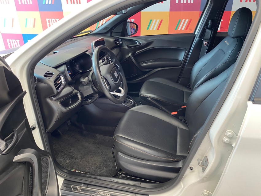 fiat argo 1.3 firefly flex trekking cvt 4p automatico 20248