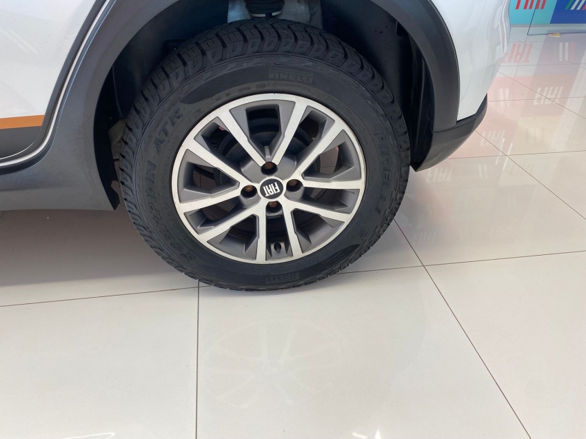 fiat argo 1.3 firefly flex trekking cvt 4p automatico 202413