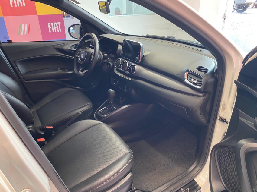 fiat argo 1.3 firefly flex trekking cvt 4p automatico 20249