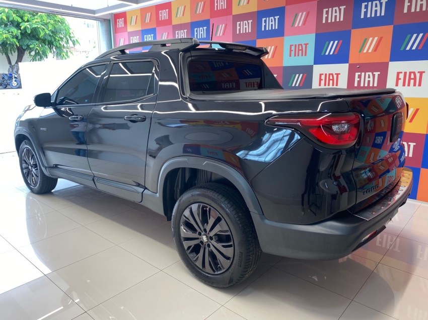 fiat toro 1.3 turbo 270 flex volcano at6 4p automatico 20253