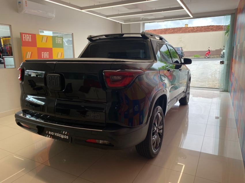 fiat toro 1.3 turbo 270 flex volcano at6 4p automatico 20255