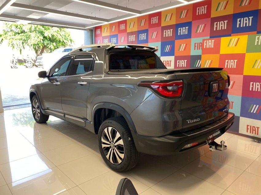 fiat toro 1.3 turbo 270 flex volcano at6 4p automatico 20253