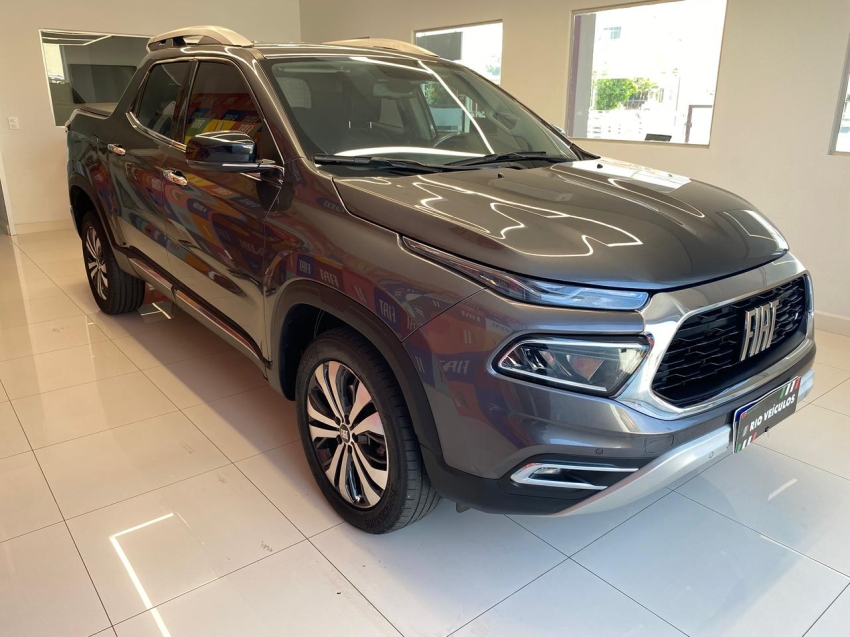 fiat toro 1.3 turbo 270 flex volcano at6 4p automatico 2025