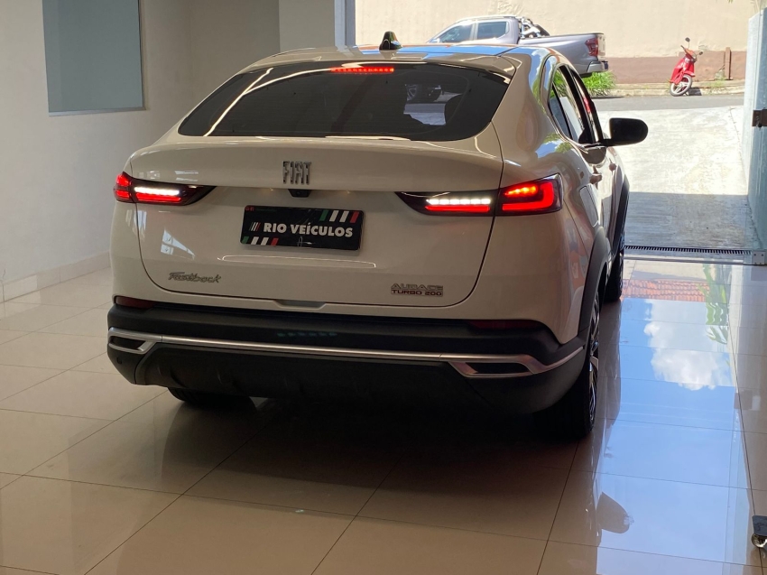 fiat fastback 1.0 turbo 200 flex audace cvt 4p automatico 20235