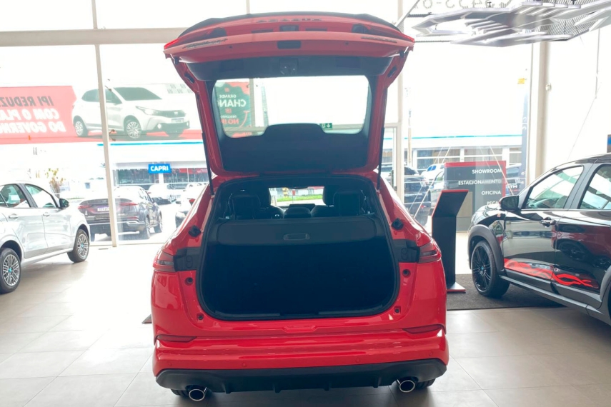 fiat fastback 1.3 turbo 270 flex abarth at6 4p automatico 202611