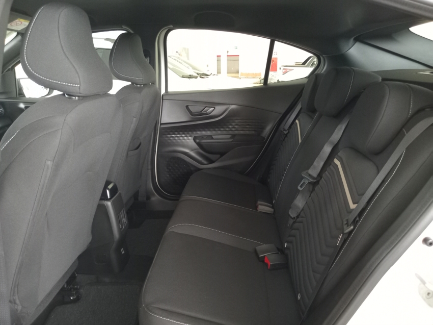 fiat fastback 1.0 turbo 200 flex cvt 4p automatico 202612