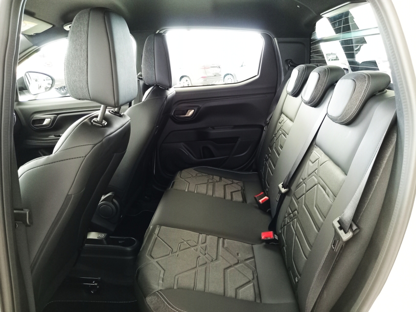 fiat strada 1.3 firefly flex volcano cd cvt 4p manual 202612