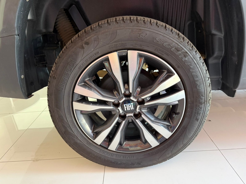 fiat toro 1.3 turbo 270 flex freedom at6 4p automatico 202514