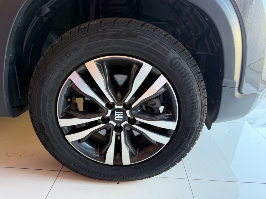 fiat toro 1.3 turbo 270 flex freedom at6 4p automatico 202513