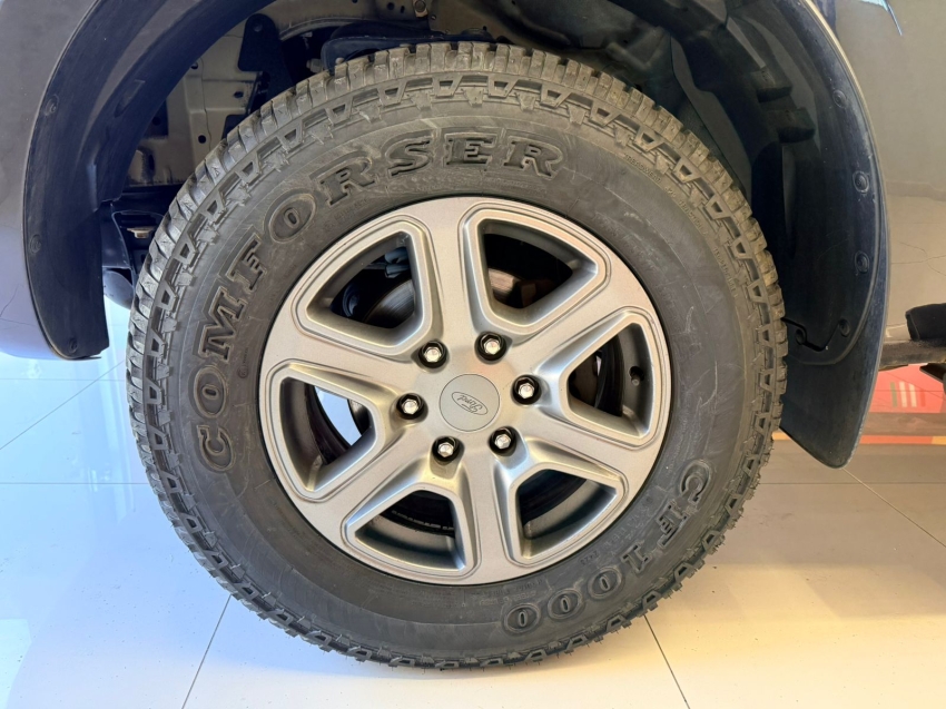 ford ranger 2.2 xls 4x4 cd 16v diesel 4p automatico 202112