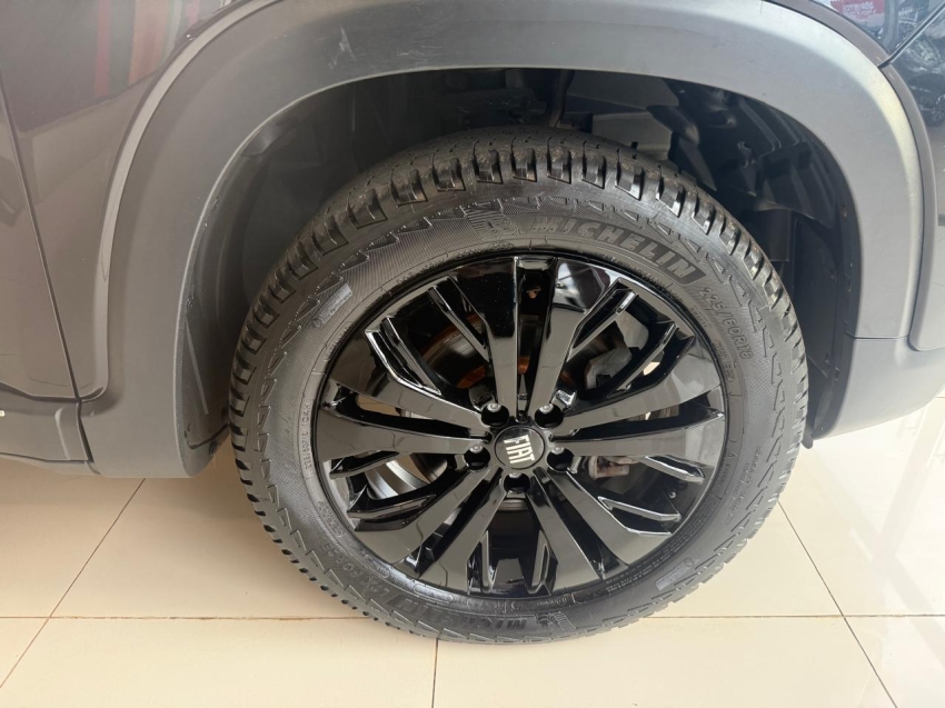 fiat toro 2.0 16v turbo diesel volcano 4wd at9 4p automatico 202210