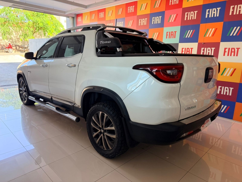 fiat toro 2.0 16v turbo diesel ranch 4wd at9 4p automatico 20224