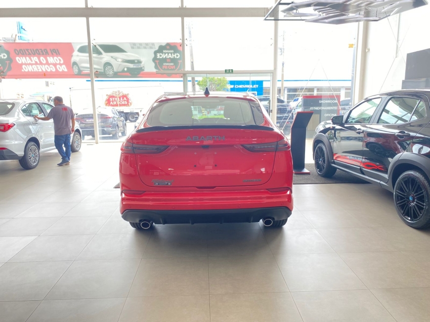 fiat fastback 1.3 turbo 270 flex abarth at6 4p automatico 20265