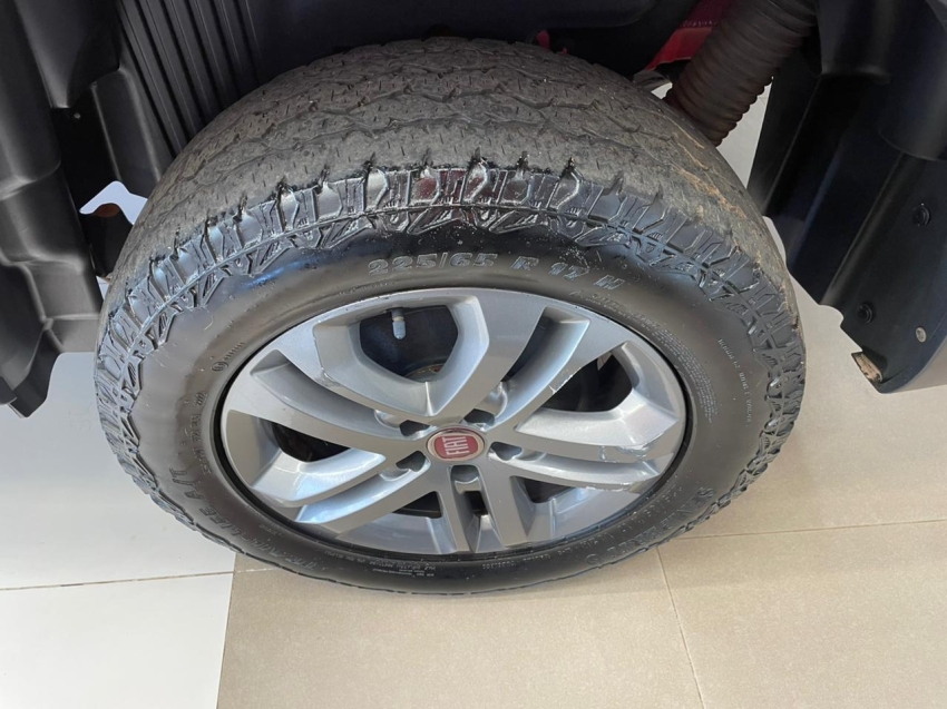 fiat toro 2.0 16v turbo diesel freedom 4wd at9 4p automatico 20217