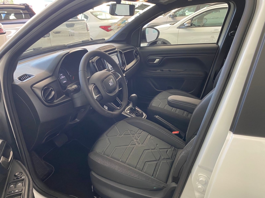 fiat strada 1.3 firefly flex volcano cd cvt 4p automatico 20277