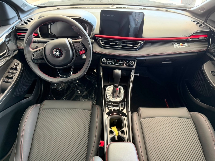 fiat fastback 1.3 turbo 270 flex abarth at6 4p automatico 202611