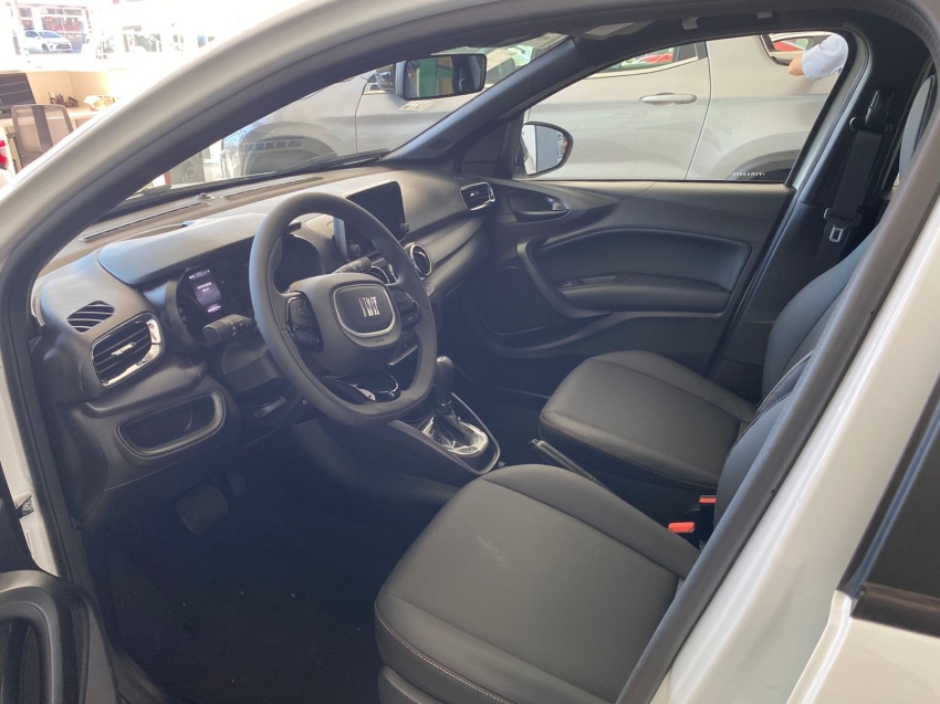 fiat argo 1.3 firefly flex trekking cvt 4p automatico 20265