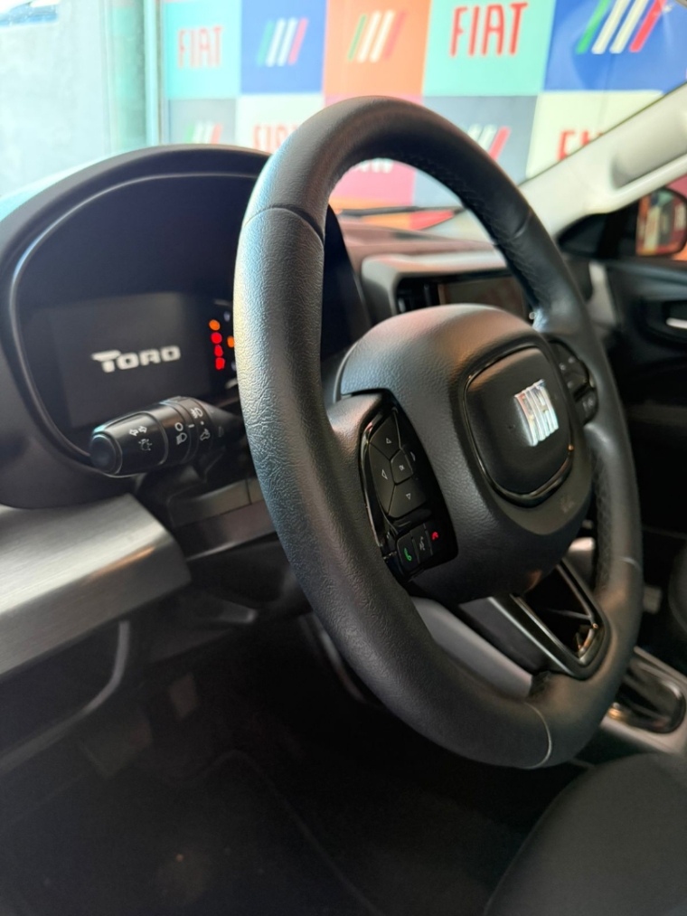 fiat toro 1.3 turbo 270 flex freedom at6 4p automatico 20256