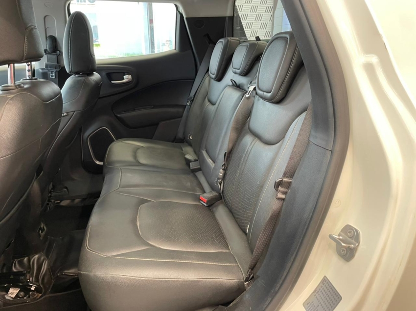 fiat toro 2.0 16v turbo diesel volcano 4wd at9 4p automatico 20236