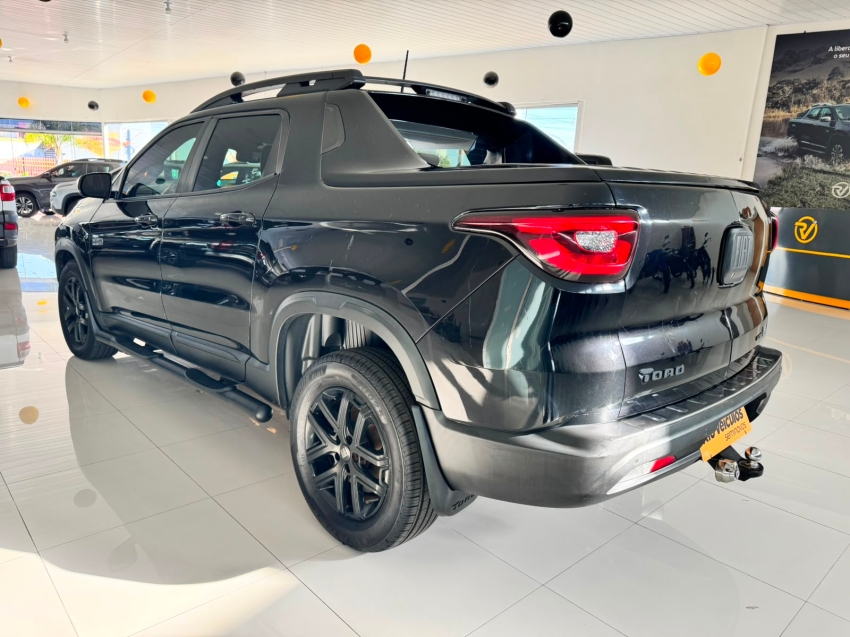 fiat toro 2.0 16v turbo diesel ultra 4wd at9 4p automatico 20224