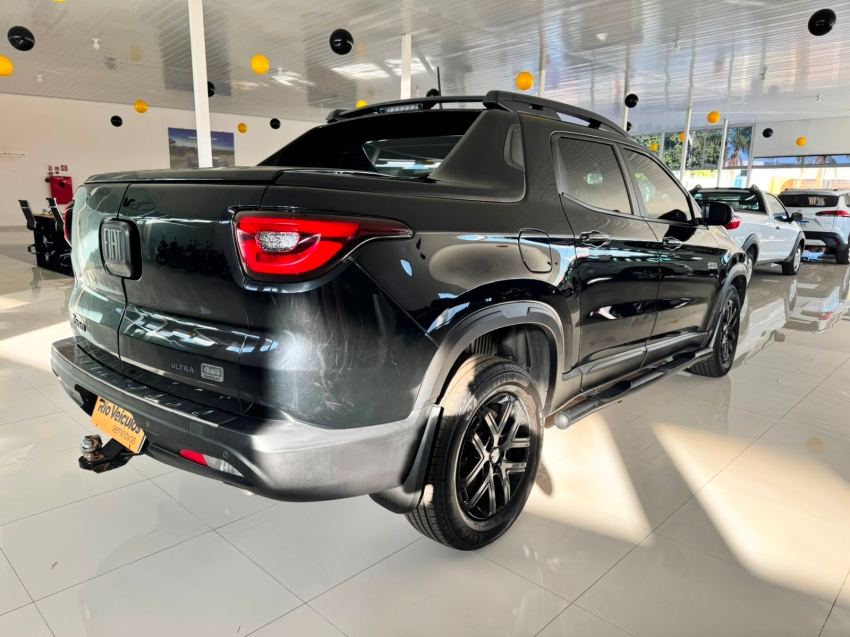 fiat toro 2.0 16v turbo diesel ultra 4wd at9 4p automatico 20223