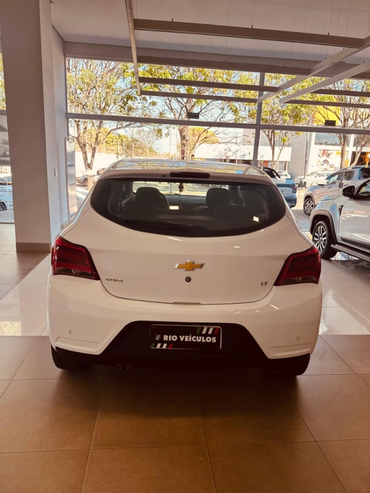 chevrolet onix 1.4 mpfi lt 8v flex 4p automatico 20185