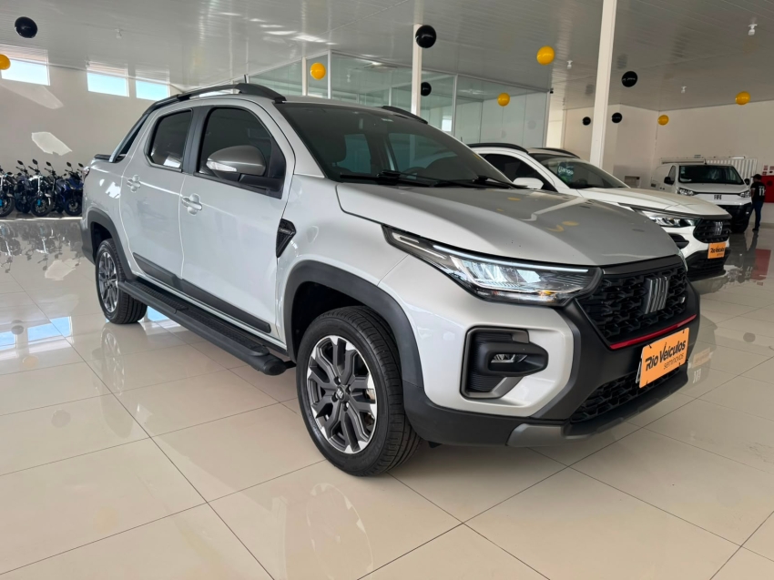 fiat strada 1.0 turbo 200 flex ultra cd cvt 4p automatico 2026