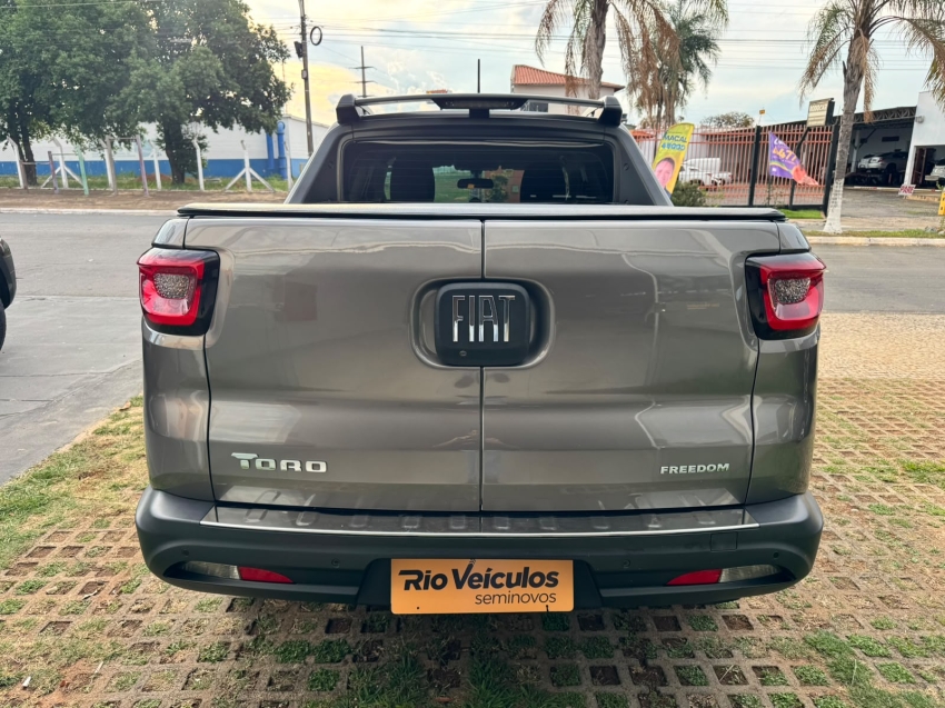fiat toro 1.8 16v evo flex freedom at6 1.6 4p automatico 20214
