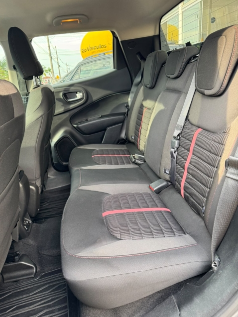 fiat toro 1.8 16v evo flex freedom at6 1.6 4p automatico 20217