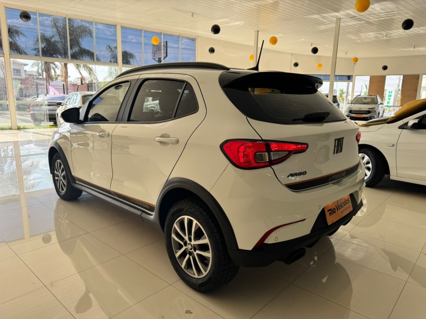 fiat argo 1.3 firefly flex trekking manual 4p 20265